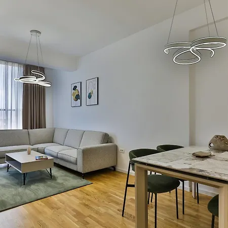 Dadi Plaza Premium Appartement *