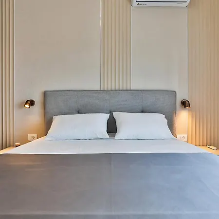 Dadi Plaza Premium Appartement
