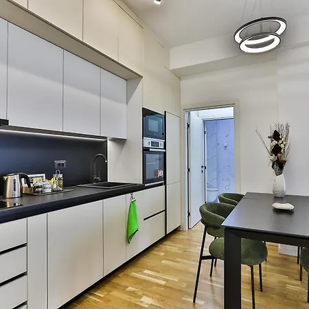 Appartement Dadi Plaza Premium *