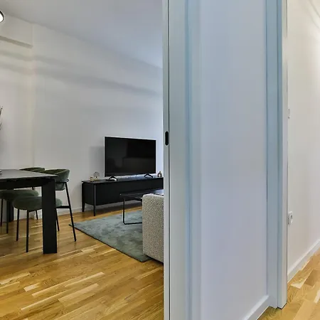 Dadi Plaza Premium Appartement